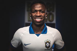 Jogador Vinícius Jr. recebe título de Cidadão Carioca