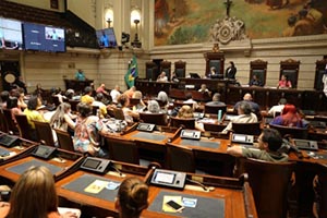 Debate público na Câmara do Rio discute condições de funcionamento dos Cerests