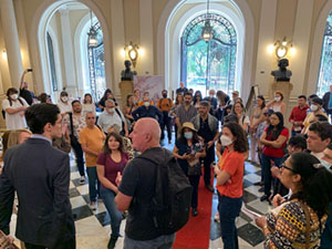 Alunos e representantes do Instituto Lincoln de políticas da Terra visitam Palácio Pedro Ernesto